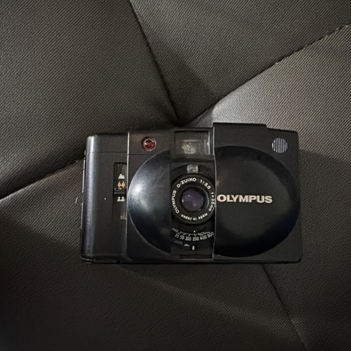 Olympus xa2 point - olympus,