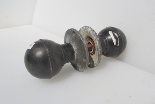 Vintage door knobs handles - door,