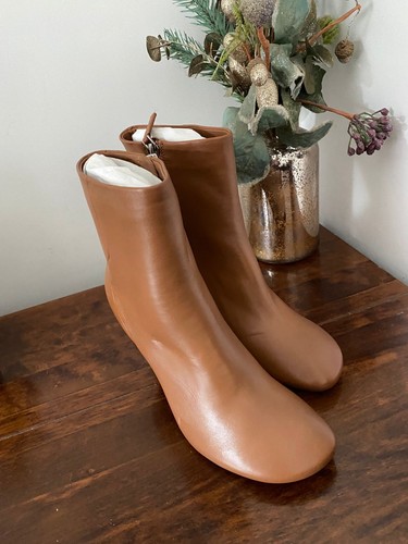 Russell bromley halton ankle - &,
