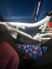 2015 white santa cruz heckler