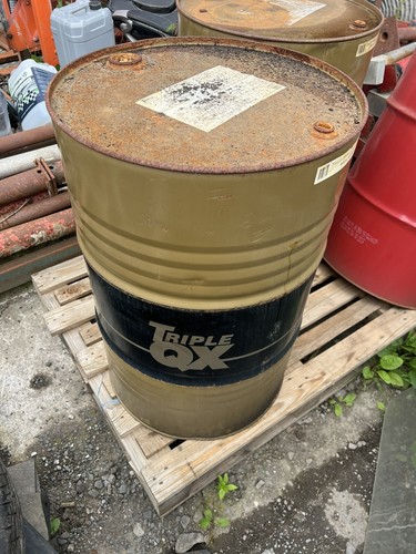 Empty 200 litre barrel - 200,