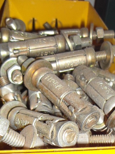 Projecting bolt x - 8,