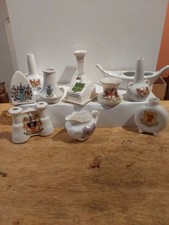 CRESTED CHINA SELECTION OF 11