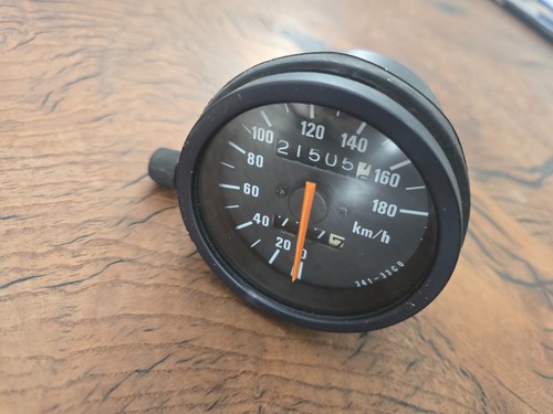 Genuine suzuki gsxr400 gk76a - genuine,
