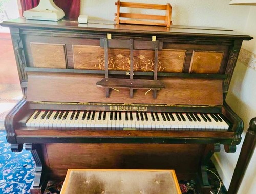 Beautiful ibach piano german - beautiful,
