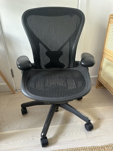 Herman miller aeron - aeron, classic