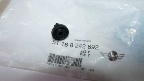 Mini plug nut for - mini, licence