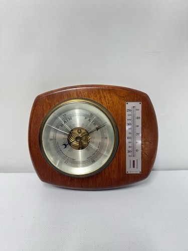 Vtg british made - british, wooden