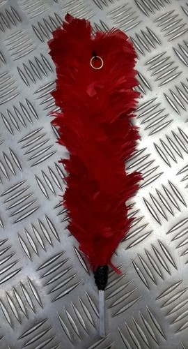 Black watch hackle red british - black,