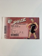 PINK - P!NK - FUNHOUSE TOUR