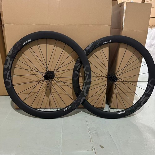 Ikuos road 700c carbon - road,