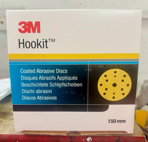 P180 hookit coated - hookit,