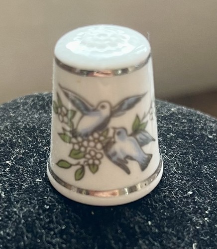 Royal worcester doves peace - worcester,