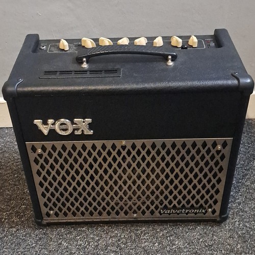 Vox valvetronix ad15vt 15w - vox,