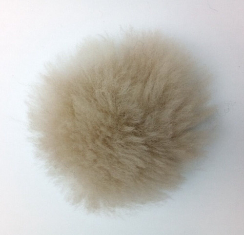 Off white mushroom sheepskin - white,