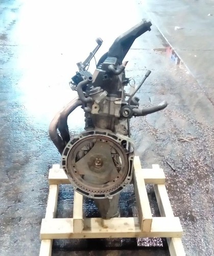 Mercedes class engine - a,