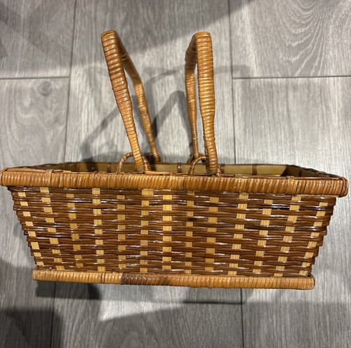 Vintage wicker rattan basket - rattan,