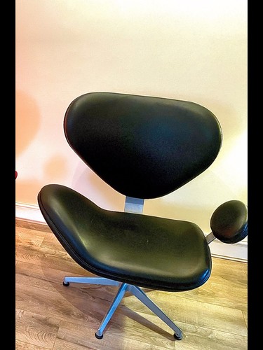 Arne jacobsen style - arne,