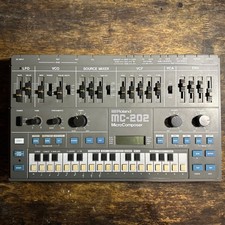 Roland MC-202 MicroComposer