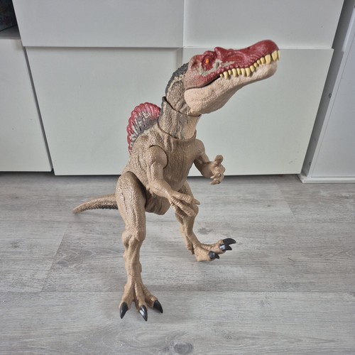 Jurassic world camp cretaceous - jurassic,