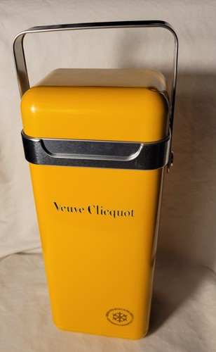 Veuve clicquot yellow - veuve,