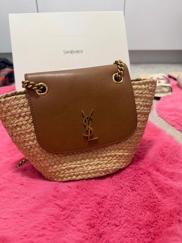 Saint laurent ysl - saint, logo