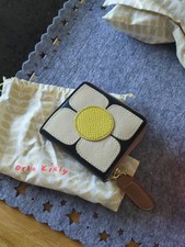 Orla Kiely Flower Design