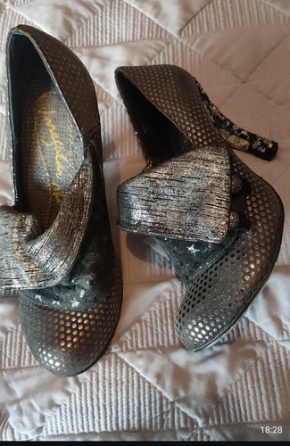 Irregular choice court shoes - irregular,
