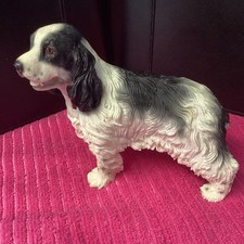 Leonardo Spaniel Figurine