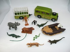 Corgi Gift Set 36 Tarzan Landrover Trailer Dingy w/figures & Animals "part Set"