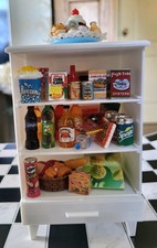 Miniature Dolls House 1 12