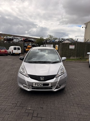 Honda jazz 2012 petrol - honda,