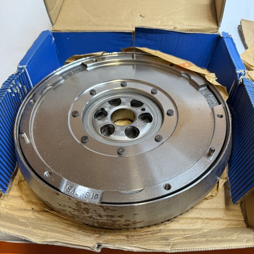 Sachs dual mass flywheel - mass, fits