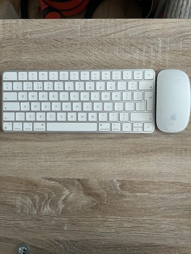 Apple magic keyboard a2450 - magic,