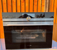 Siemens CS658GRS1B  Steam Oven