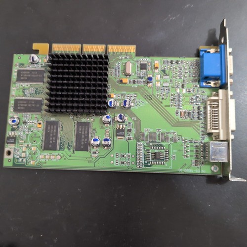 Ati radeon 7000 - ati, 32mb