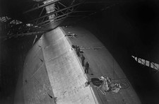 Fitters & crew top airship