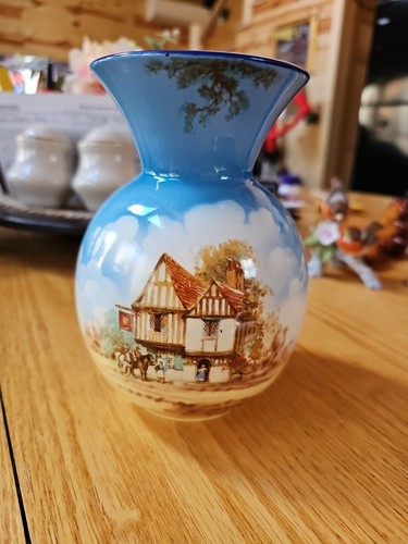 Vintage vase falcon ware the - vintage,