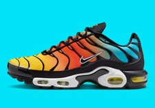 UK 7.5 EUR 42 - Nike Air Max