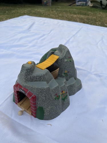 Wooden railway electronic - wooden,