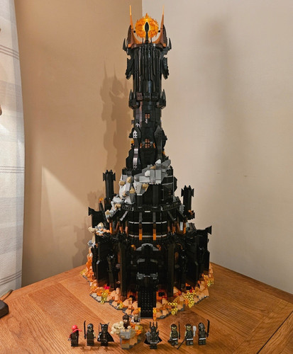 Lego icons 10333 lord the - lego,