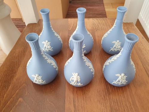 Vintage wedgewood blue bud - wedgewood,