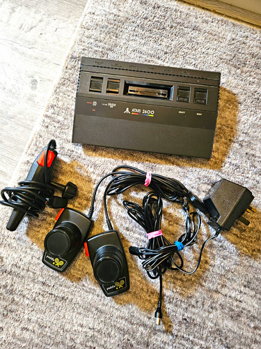 Atari 2600 console - 2600, jr