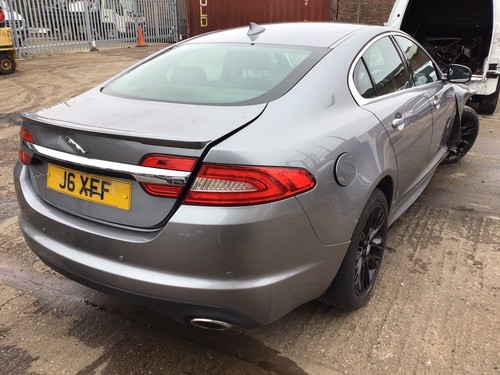 Jaguar breaking door - jaguar, rear