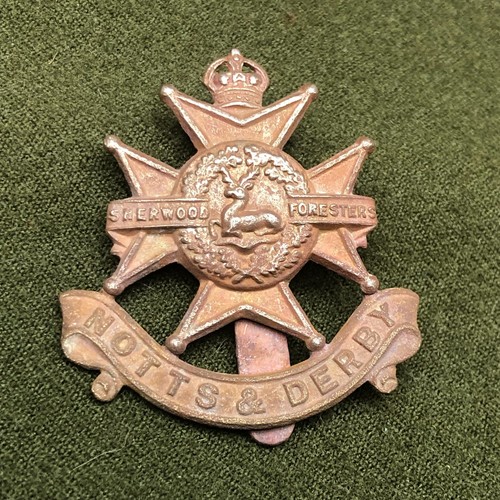 British army cap badge - british,