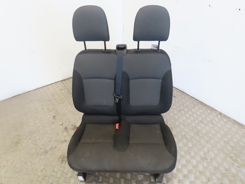 Renault trafic passenger - renault,