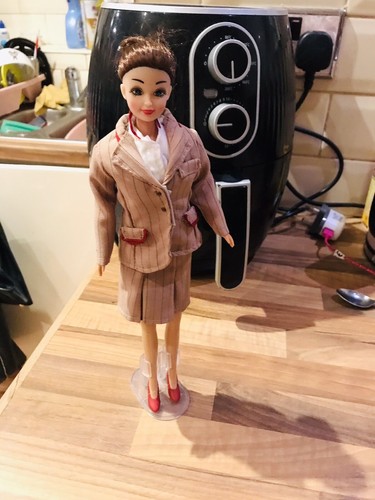 Rare emirates barbie - doll, on