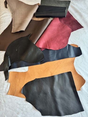 Genuine leather scraps - leather, scraps.