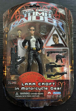 Playmates Tomb Raider Lara Croft In Motorcycle Gear  6" Figure 2001 - READ