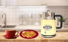 Russell Hobbs Cream Retro